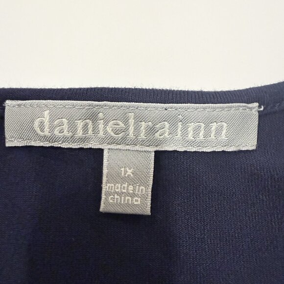 Daniel Rainn Bersi Short Sleeve Knit Top - Picture 3 of 4